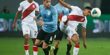 Colista Perú se juega últimas chances ante un disminuido Uruguay en clasificatoria