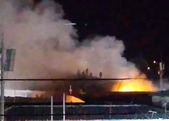 El incendio se inició en el taller de costura del penal