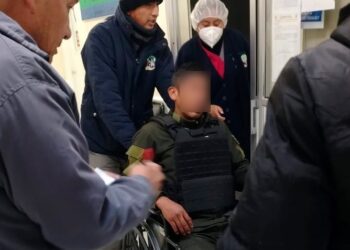Tres policías fueron heridos presuntamente por marchistas evistas