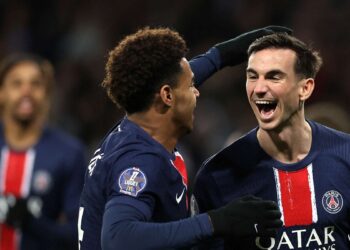 Fabián Ruiz da los tres puntos al PSG, que sigue como sólido líder