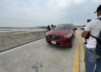 Camacho afirma que el puente Cristóbal Roda demuestra que el ‘modelo cruceño funciona’