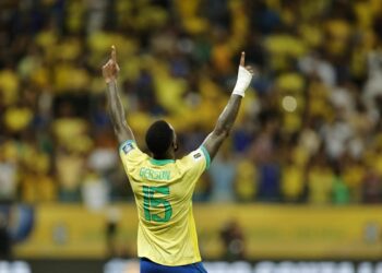 Gerson afirma que cambiaría su primer gol con Brasil por la victoria