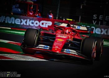 Russell y Sainz alternan el dominio en ensayos del GP de México