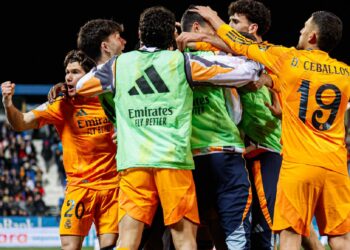 Real Madrid avanza a semifinales de Copa en medio del revuelo arbitral