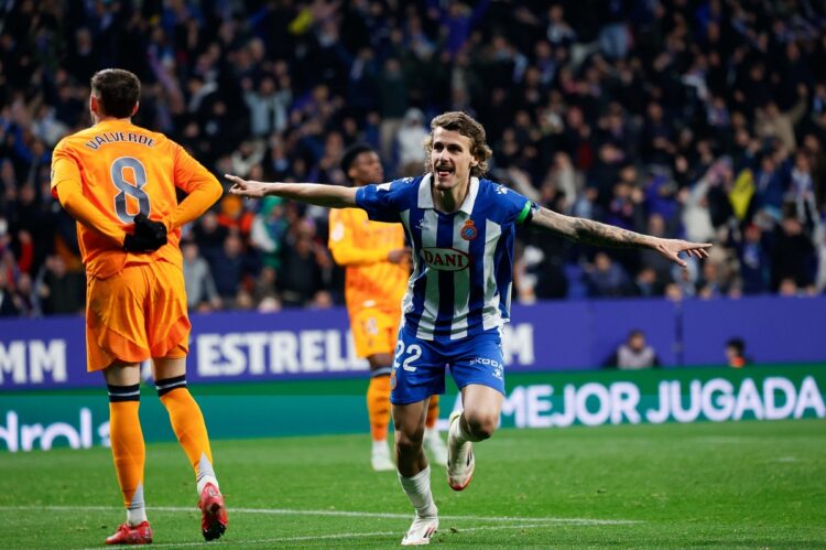 El Real Madrid se atasca ante Espanyol, el Atlético le pisa los talones