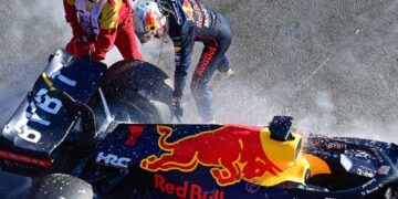 Los problemas se acumulan para Red Bull en el inicio del Mundial de F1