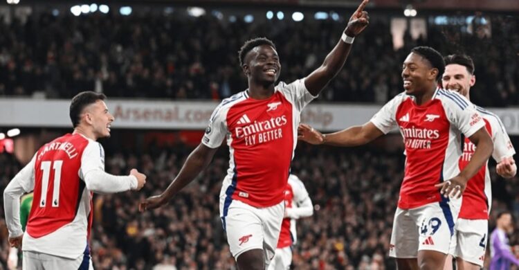 El Arsenal gana en el regreso goleador de Saka pero pierde a Magalhães