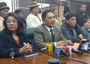 Gobierno y gremialistas acuerdan que disposición del PGE no afecte a minoristas