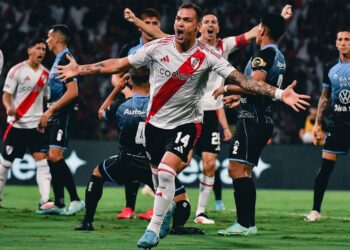 River enfrenta al líder Rosario Central en la reanudación del Apertura argentino