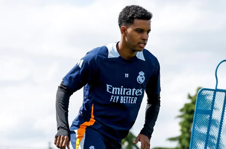 El brasileño Rodrygo abandona el entrenamiento del Real Madrid