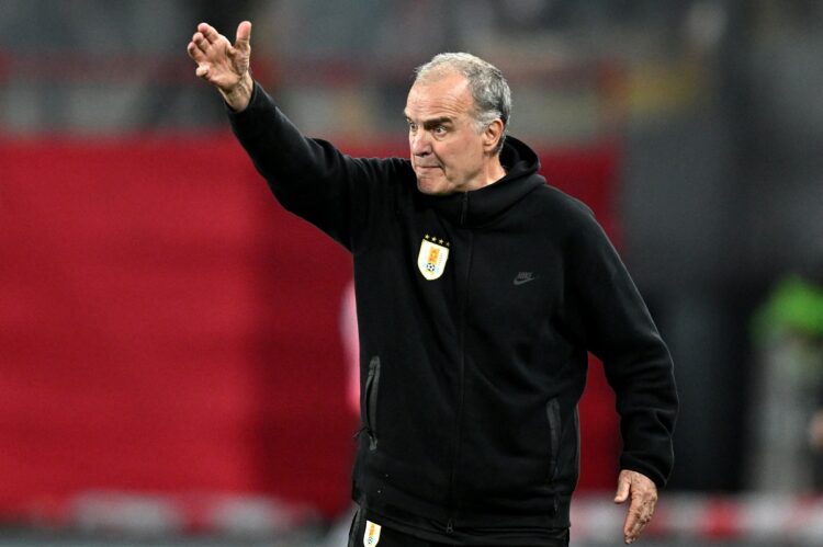 Bielsa descarta que críticas de Suárez hayan influenciado en caída de Uruguay ante Perú