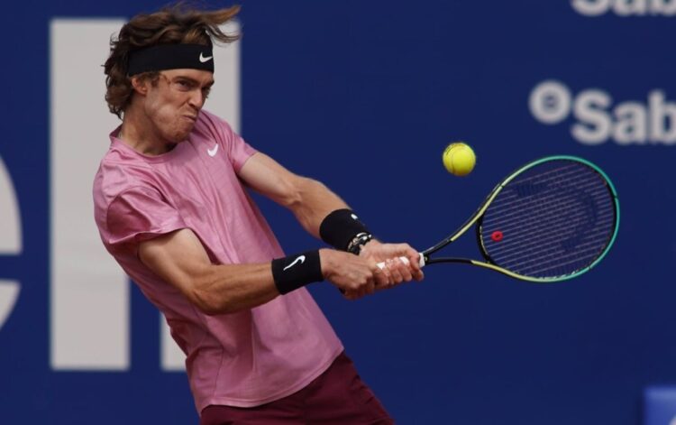 Rublev y Rune superan con comodidad primera ronda en Barcelona