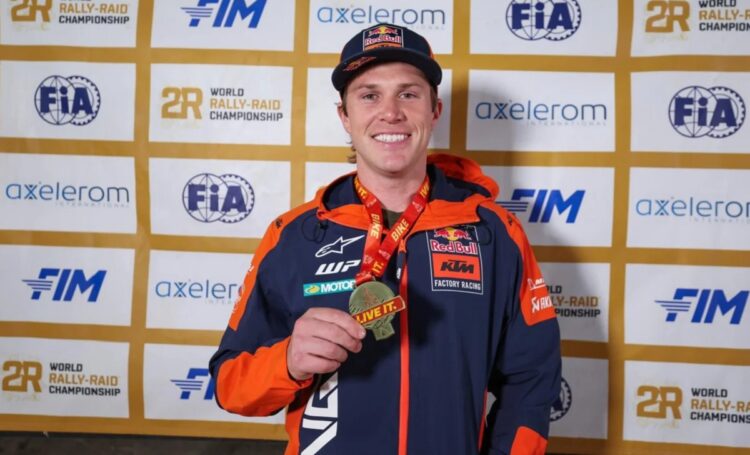 El australiano Daniel Sanders gana el Dakar en motos, Schareina segundo