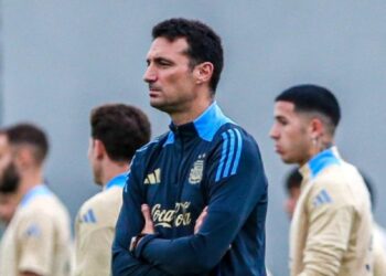 Scaloni tiene selección argentina definida «en un 90%» para visitar a Uruguay