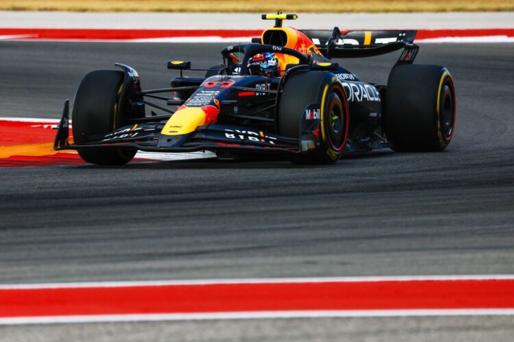 Sergio Pérez asegura que permanecerá en Red Bull y espera un gran cierre de temporada