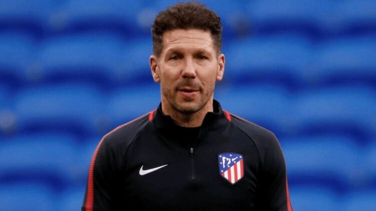 Simeone recuerda la normativa ante casos de Dani Olmo y Pau Víctor