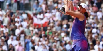 El reinado de Swiatek en Roland Garros corre el riesgo de tambalearse
