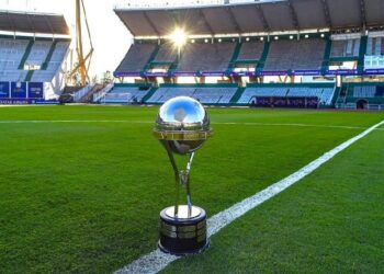 Comienza la Copa Sudamericana, hermana menor de la Libertadores
