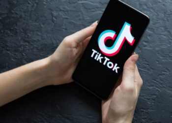 tik_tok