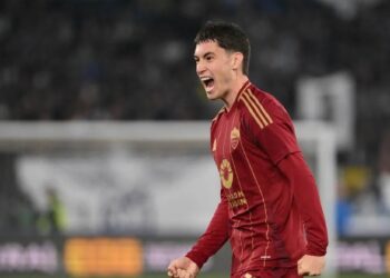 Matías Soulé luce en el clásico y marca un golazo en Roma