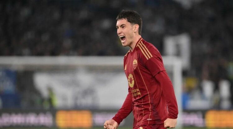 Matías Soulé luce en el clásico y marca un golazo en Roma