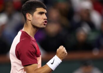 Alcaraz sortea el desafío de Cerúndolo rumbo a semis de Indian Wells