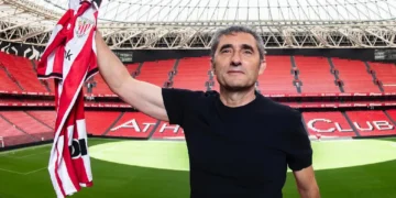 Valverde renueva un año como técnico del Athletic