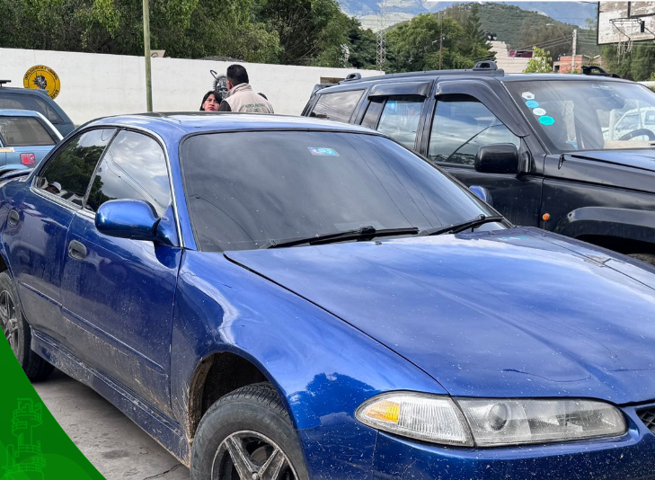 ANH remite 10 vehículos a la FELCC por carguío irregular de combustibles