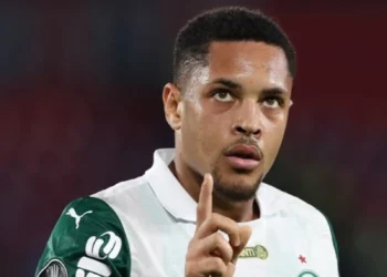 Palmeiras ratifica su supremacía en la Libertadores con pase a octavos y victoria en Asunción