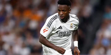 Vinicius sufre un esguince, Lucas Vázquez también lesionado