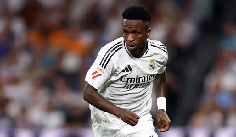 Vinicius sufre un esguince, Lucas Vázquez también lesionado