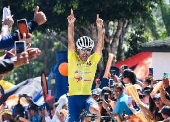 El venezolano Eduin Becerra roza el campeonato de la Vuelta al Táchira-2025