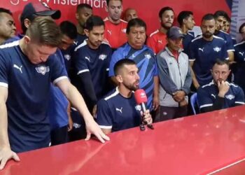 El plantel de Wilstermann informa que está abandonado y pide ayuda a la FBF