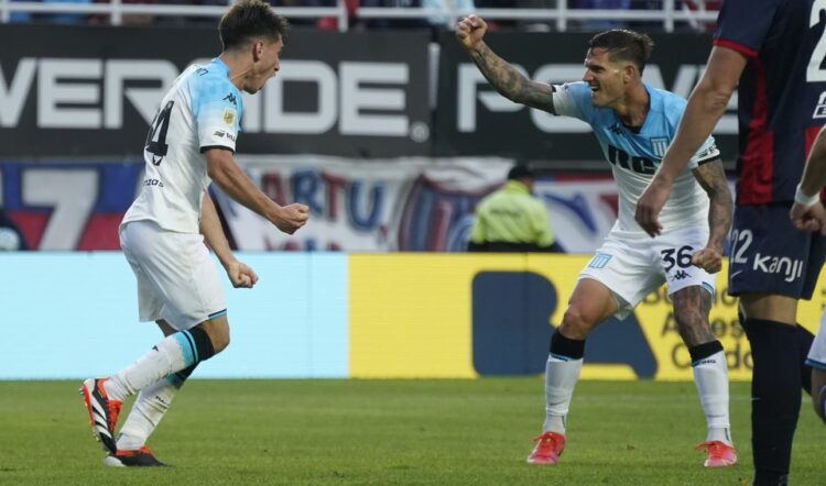 Racing gana y se acerca al líder Vélez en la Liga argentina