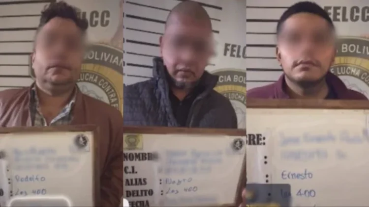 Los tres hombres que atacaron al taxista fueron aprehendidos/ RRSS