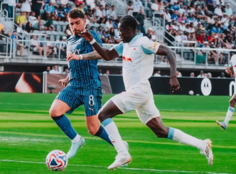 RB Salzburg iguala y tendrá una final frente al Madrid