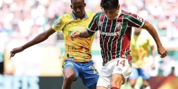Fluminense avanza a octavos al empatar 0-0 con Mamelodi