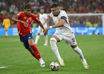 Yamal contra Dembélé y Mbappé: pulso también por el Balón de Oro