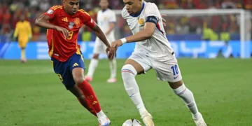 Yamal contra Dembélé y Mbappé: pulso también por el Balón de Oro