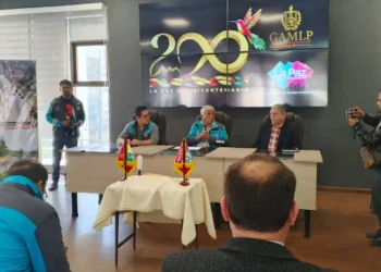 Arias posesiona nuevo gabinete, Rodney Miranda vuelve a Culturas