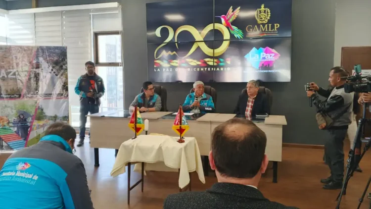 Arias posesiona nuevo gabinete, Rodney Miranda vuelve a Culturas