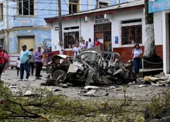 Uno de los coches bomba/AFP
