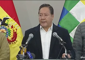 Arce y Choquehuanca asistirán a la reunión convocada por el TSE