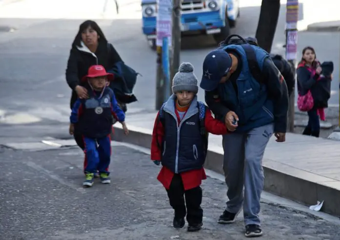 Educación de La Paz instruye tolerancia en el ingreso y salida de clases para estudiantes de La Paz y El Alto. FOTO: RRSS