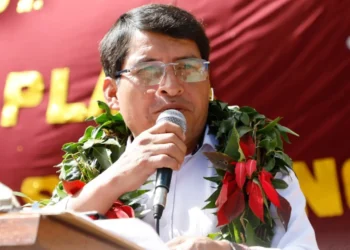 Arce expresa solidaridad por el estado de salud de Condori