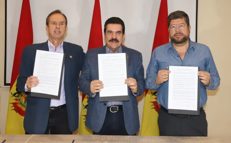 Oposición insta al TSE a convocar a los órganos del Estado para reafirmar las elecciones