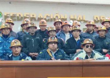 Mineros cooperativistas tildan a Evo de ‘maldito personaje’ que solo busca su candidatura