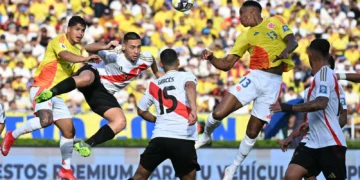 Colombia pincha e iguala 0-0 con Perú
