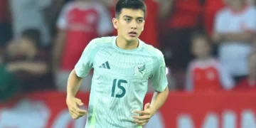 Gilberto Mora, el más joven en debutar con la selección mexicana