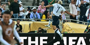 Monterrey golea 4-0 a Urawa y se cita en octavos con el Dortmund